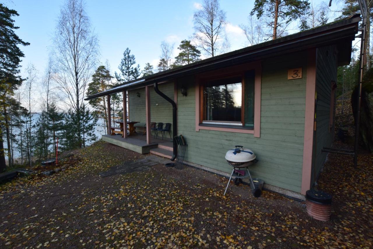 Pyhtaeaen Vuokramoekit Villa Tuuski Exterior photo